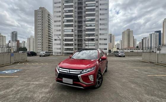 MITSUBISHI ECLIPSE CROSS 1.5 MIVEC TURBO GASOLINA HPE-S AWD CVT MITSUBISHI ECLIPSE CROSS 1.5 MIVEC TURBO GASOLINA HPE-S AWD CVT